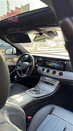 مرسيدس بنز E-Class